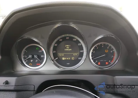 2009 Mercedes-Benz C 300 Sport из США, поврежденный, VIN WDDGF54X19F222662